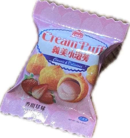 IMei Puff Strawberry Fridge Magnet | 義美小泡芙冰箱貼